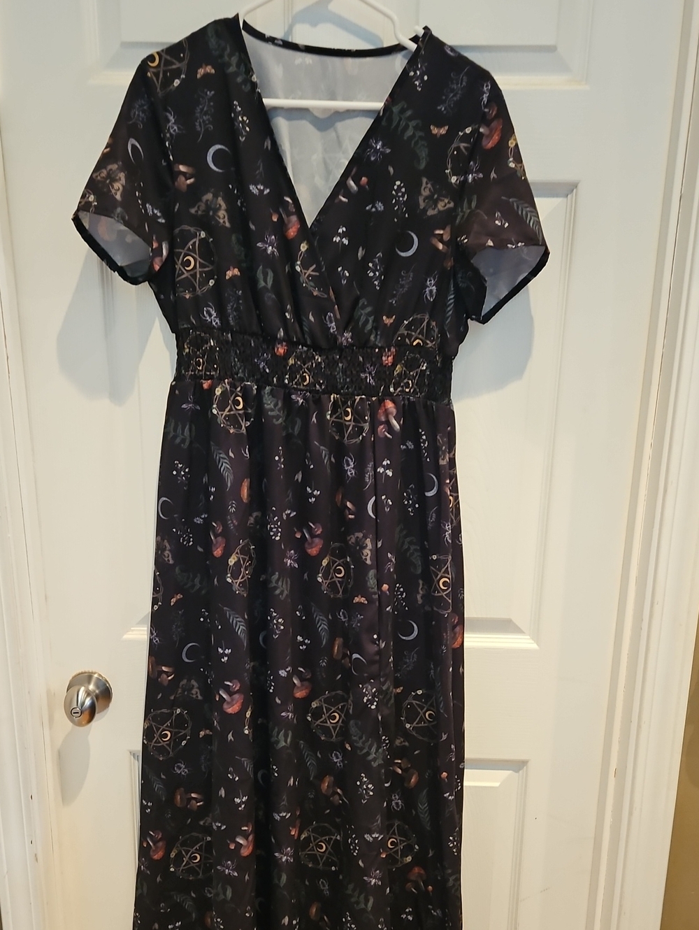 ROMWE Black Crescent & Botanical Print Wrap Maxi Dress